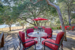 Deck and Cliffside Belton Lake Views Temple Retreat